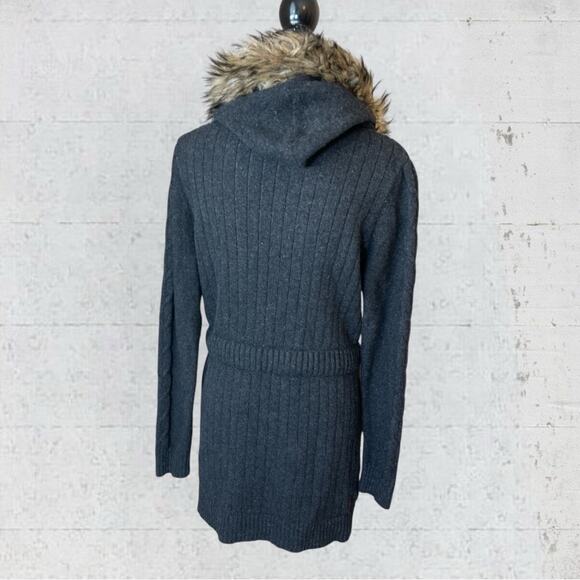 Woolrich Cable Knit Long Zipper Cardigan Faux Fur Trim Tie Waist Size XL - Picture 6 of 12